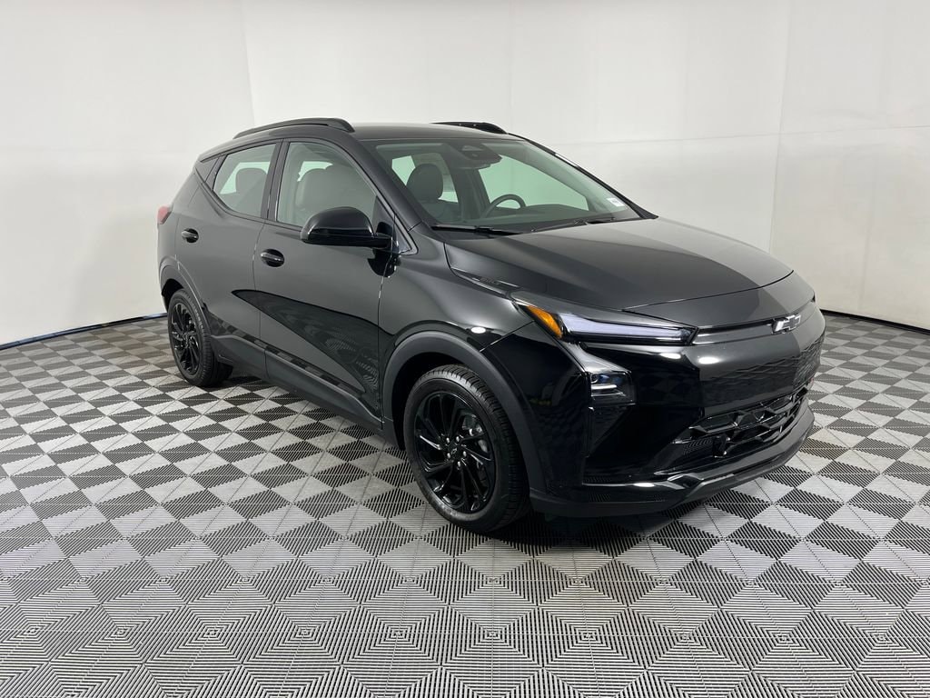 2027 Chevrolet Bolt RS - Photo 6