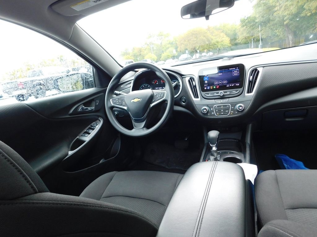Used 2024 Chevrolet Malibu 1LT Sedan