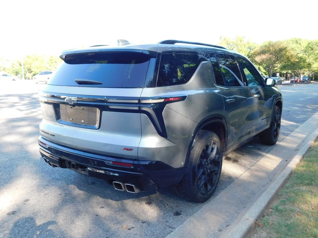 Used 2024 Chevrolet Traverse RS SUV