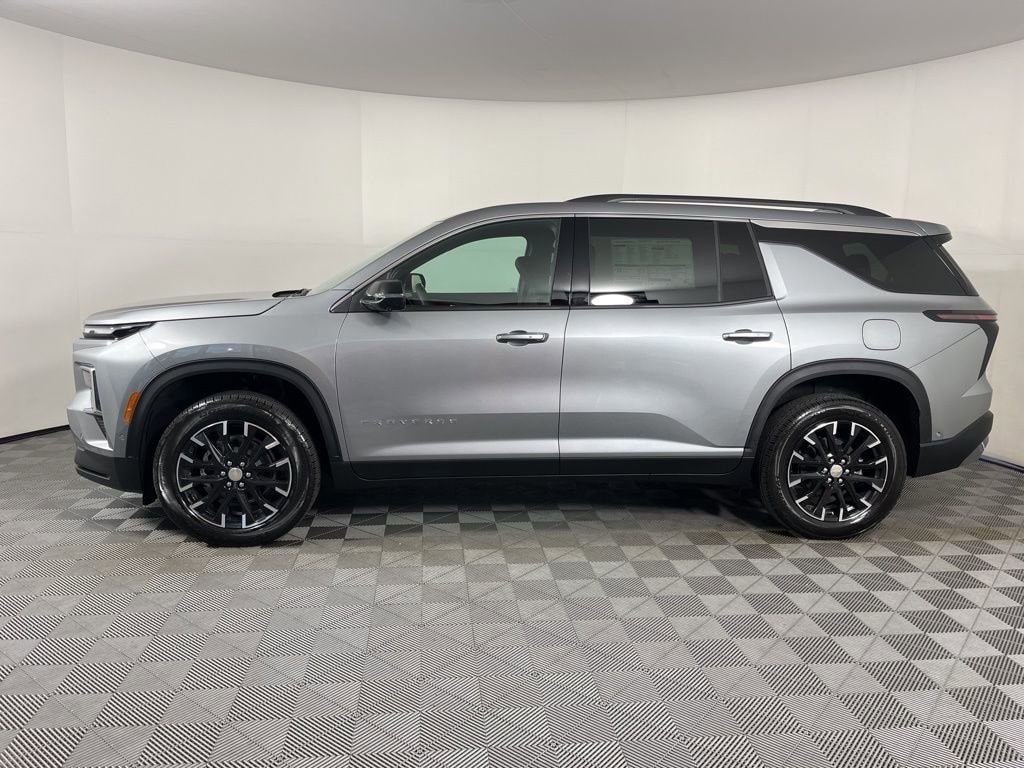 New 2026 Chevrolet Traverse LT SUV
