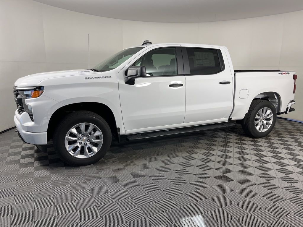 New 2026 Chevrolet Silverado 1500 Custom Truck