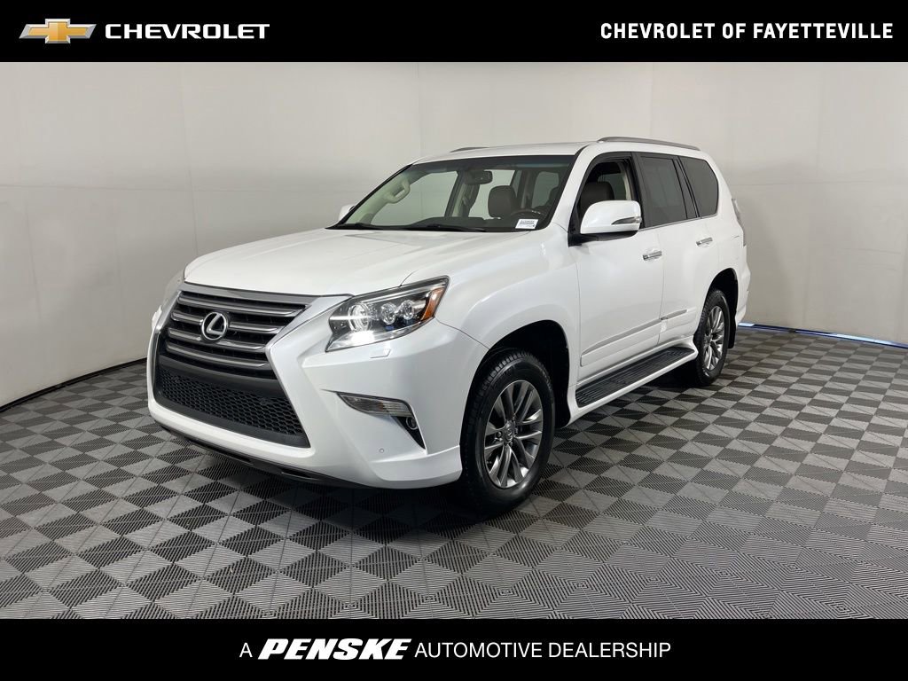 2017 Lexus GX Luxury's photo