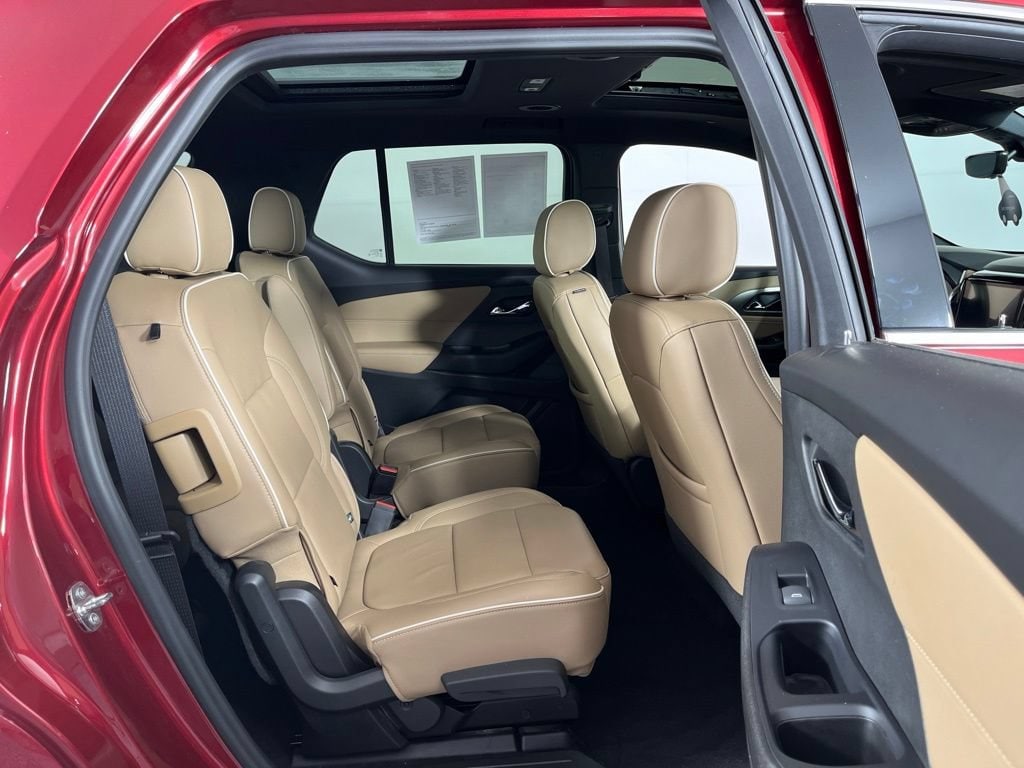 2022 Chevrolet Traverse Premier - Photo 10