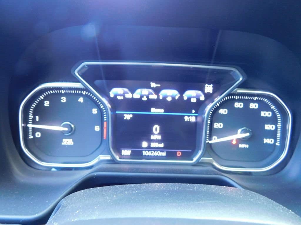 2021 GMC Yukon XL AT4 - Photo 8