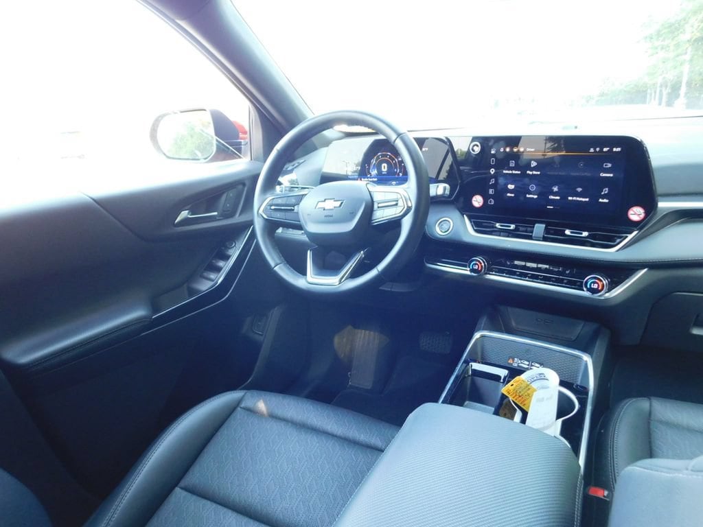 Used 2025 Chevrolet