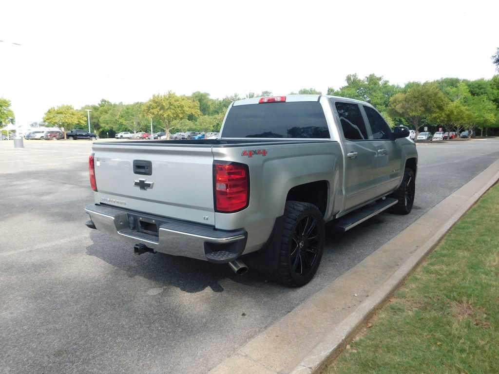 Used 2017 Chevrolet Silverado 1500 LT Truck Crew Cab