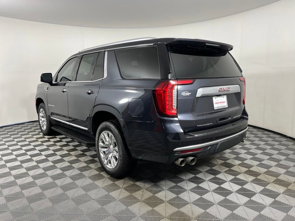 2024 GMC Yukon Denali - Photo 18