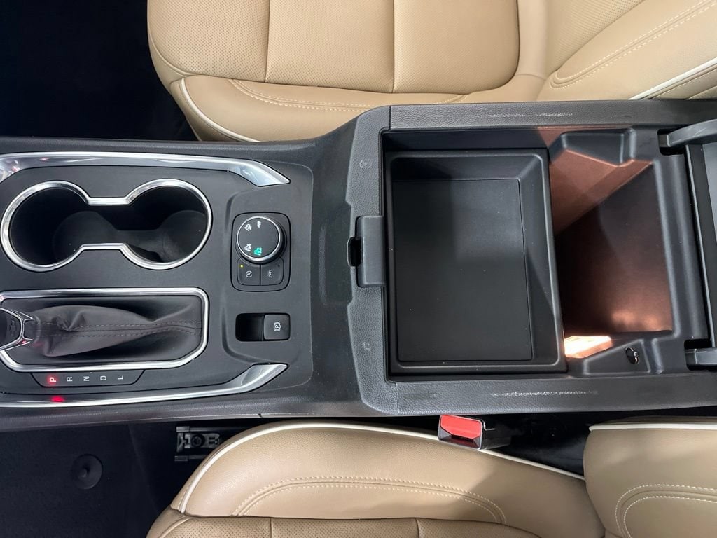 2022 Chevrolet Traverse Premier - Photo 41