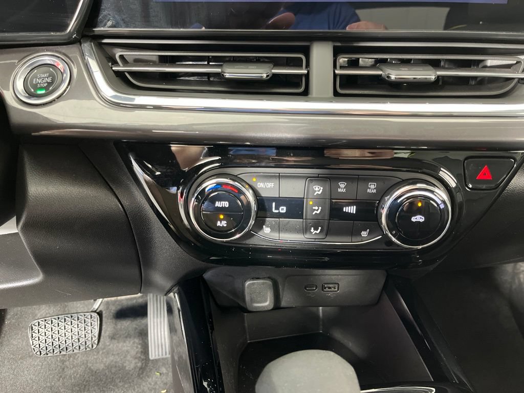 2025 Chevrolet Trax Activ - Photo 34