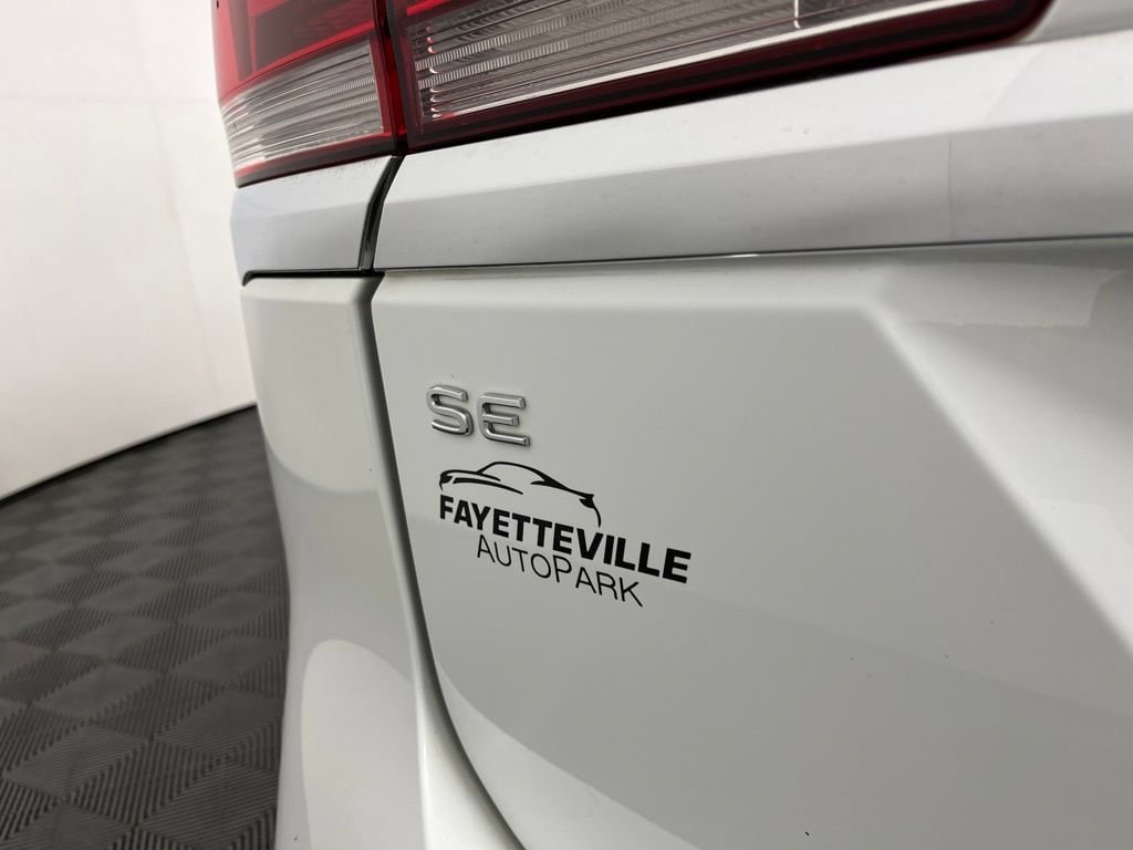 2022 Volkswagen Atlas SE - Photo 19