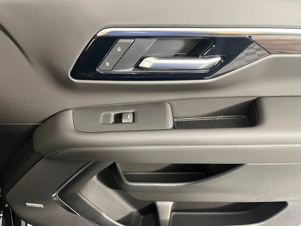 2026 Chevrolet Tahoe LT - Photo 11
