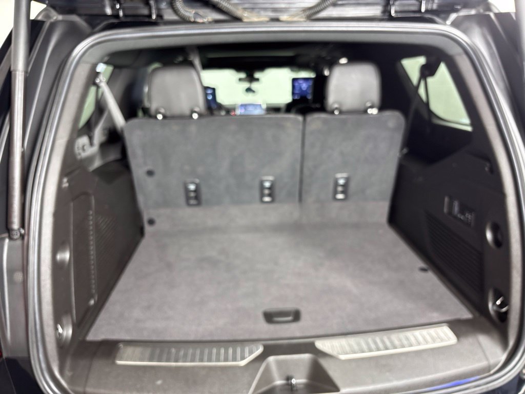 2021 GMC Yukon XL AT4 - Photo 12