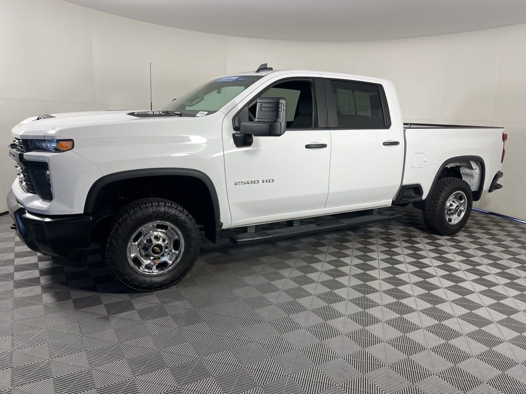 2024 Chevrolet Silverado 2500HD Work Truck photo 2