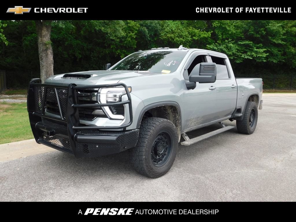 2024 Chevrolet Silverado HD LTZ 4WD Crew Cab Standard Box's photo