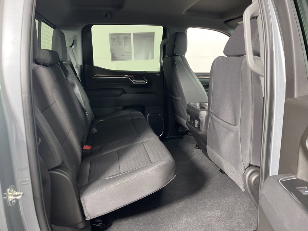 2025 Chevrolet Silverado 1500 RST - Photo 9