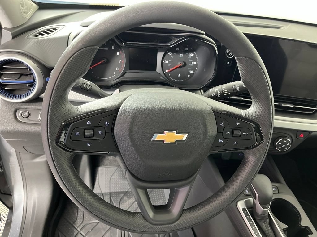 2026 Chevrolet Trax LS - Photo 28