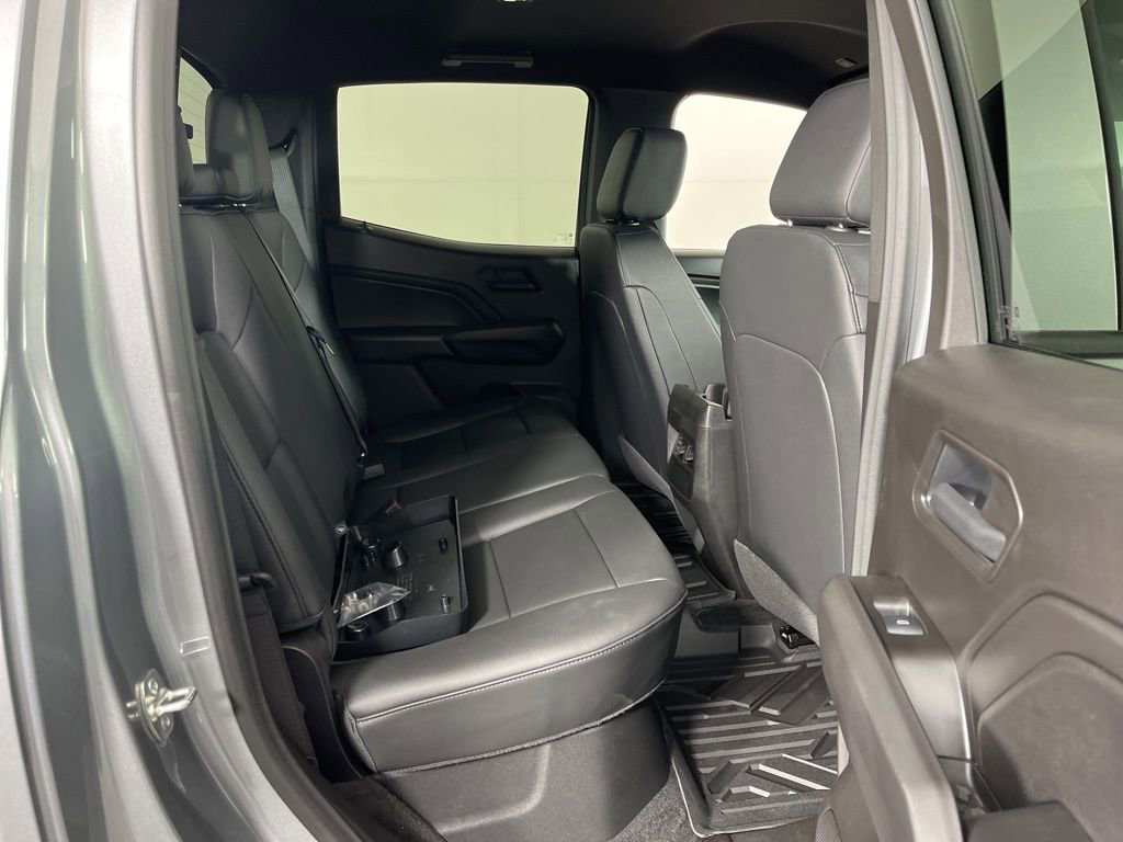 2026 Chevrolet Colorado Trail Boss - Photo 12