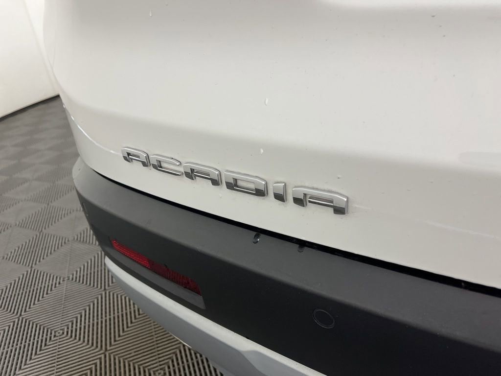 Used 2023 GMC Acadia SLE SUV