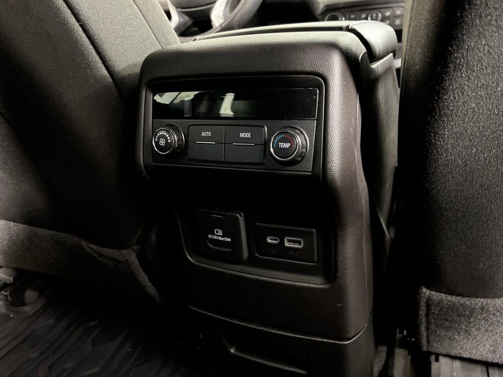 2022 GMC Acadia SLE - Photo 23
