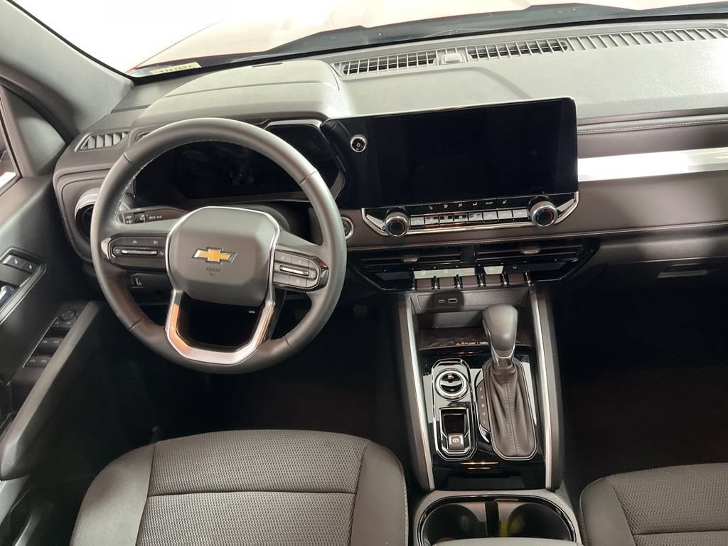 Used 2024 Chevrolet Colorado LT Truck Crew Cab
