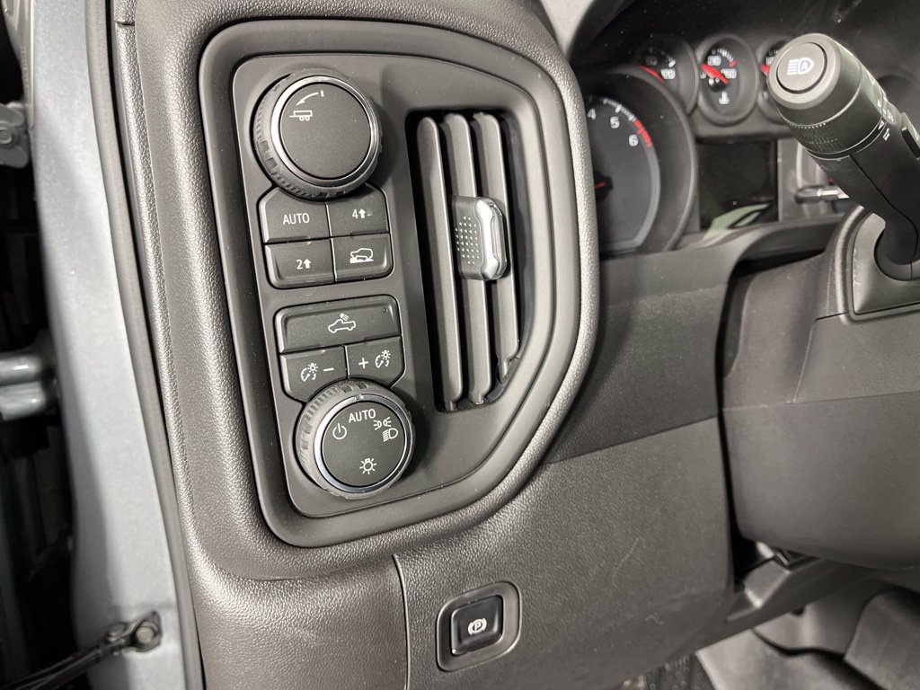 2026 Chevrolet Silverado 1500 Custom - Photo 31