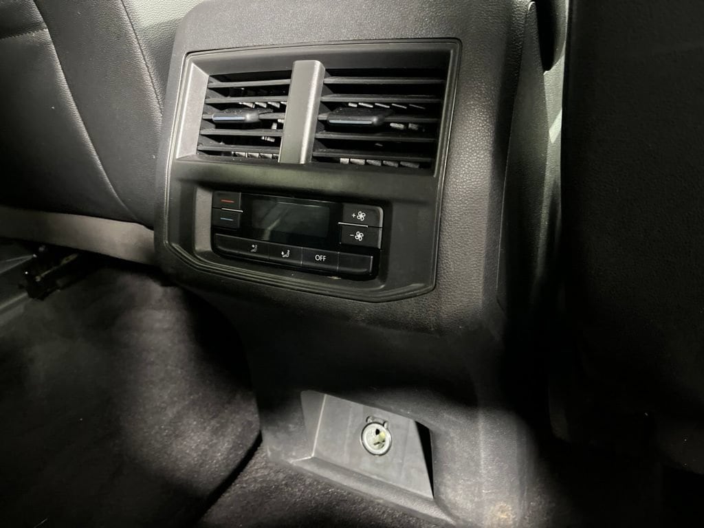 2022 Volkswagen Atlas SE - Photo 16