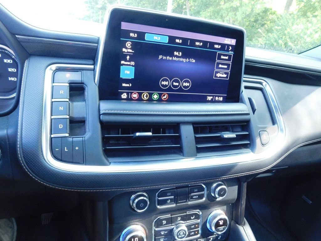 2021 GMC Yukon XL AT4 - Photo 7