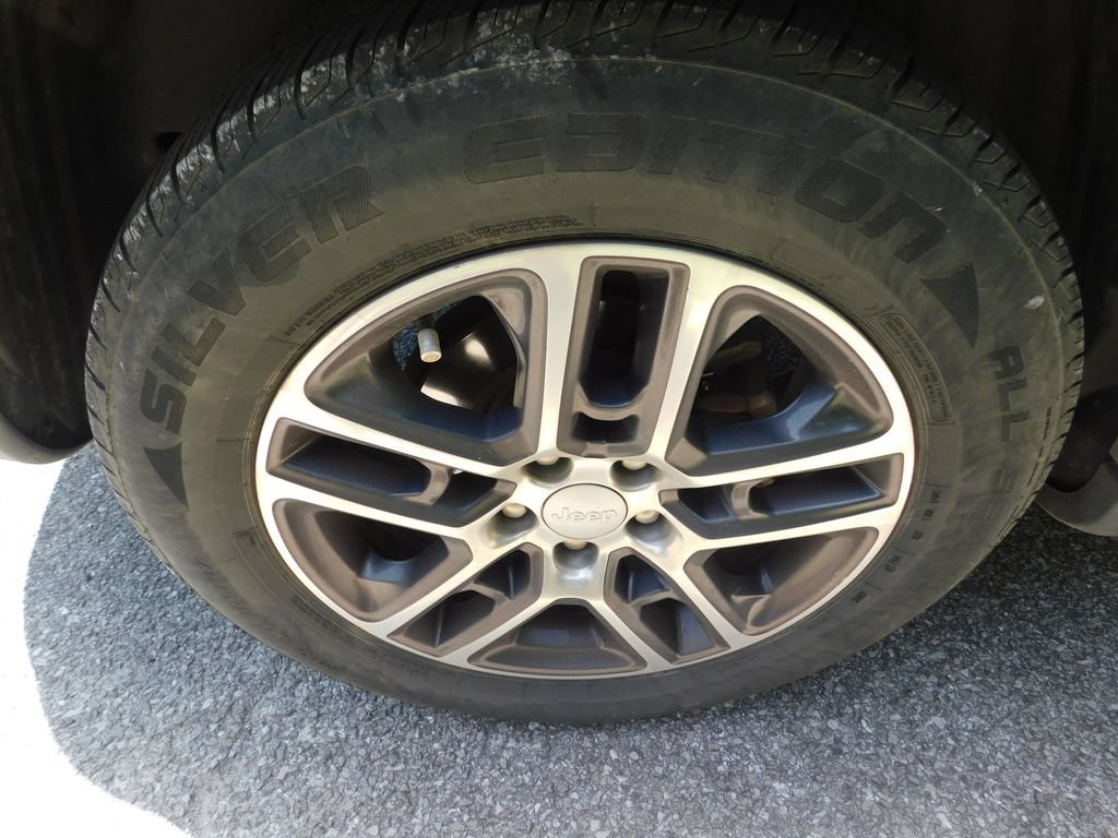 2018 Jeep Compass Sun & Wheel - Photo 9
