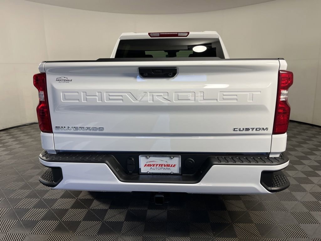 New 2026 Chevrolet Silverado 1500 Custom Truck