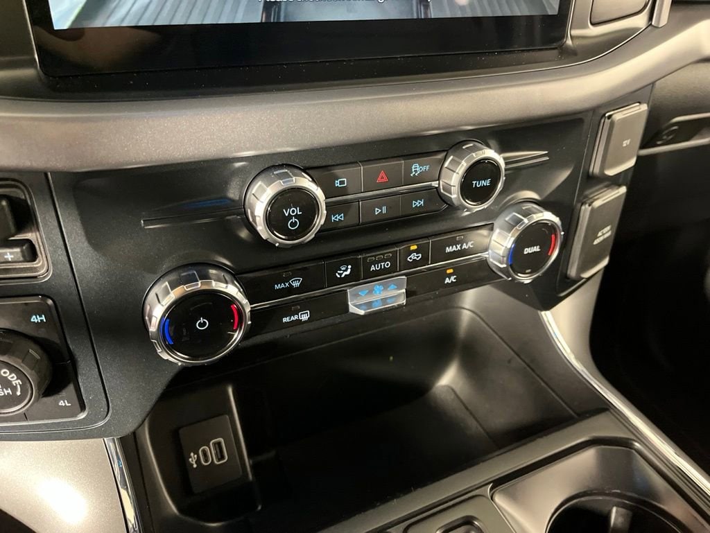 2025 Ford F-150 XLT - Photo 28