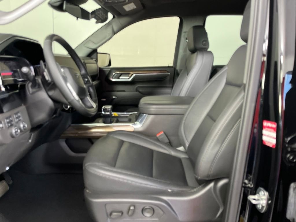2025 Chevrolet Silverado 1500 LT Trail Boss - Photo 20