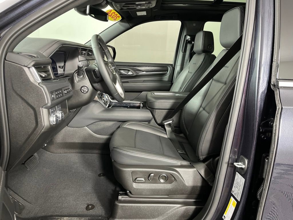 2024 GMC Yukon Denali - Photo 26