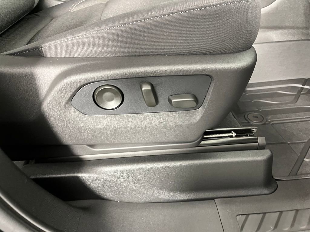 2026 Chevrolet Tahoe LS - Photo 9
