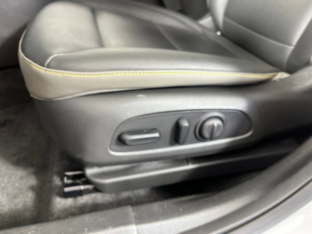 2025 Chevrolet Trax Activ - Photo 28
