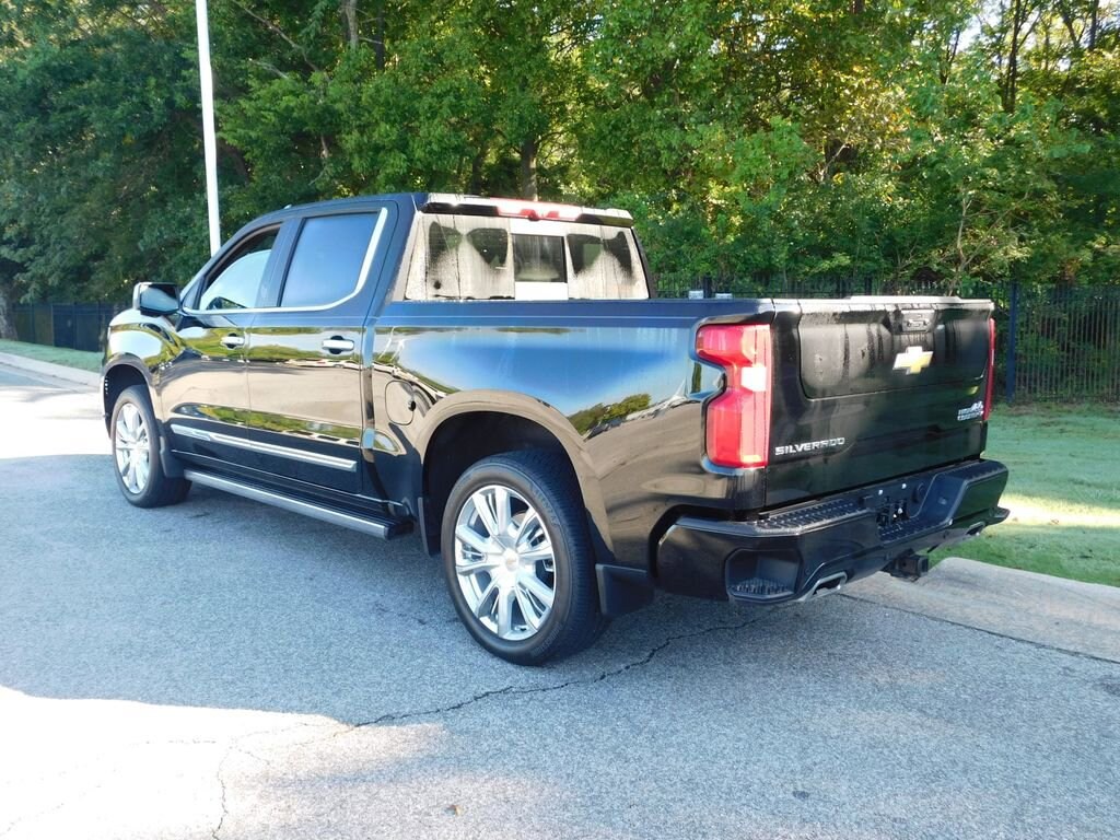Certified 2025 Chevrolet Silverado 1500 High Country Truck Crew Cab