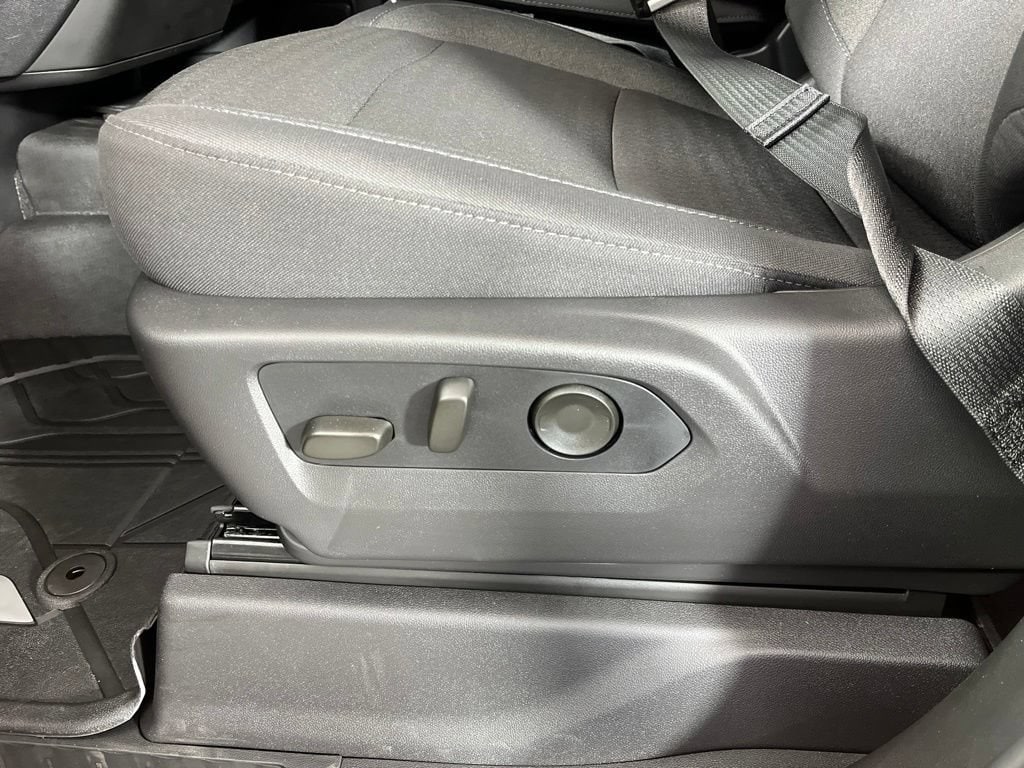 2026 Chevrolet Silverado 2500 HD Custom - Photo 22