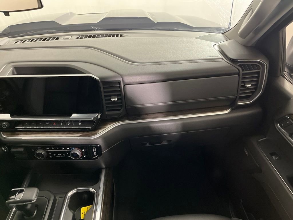 2025 Chevrolet Silverado 1500 LT Trail Boss - Photo 12