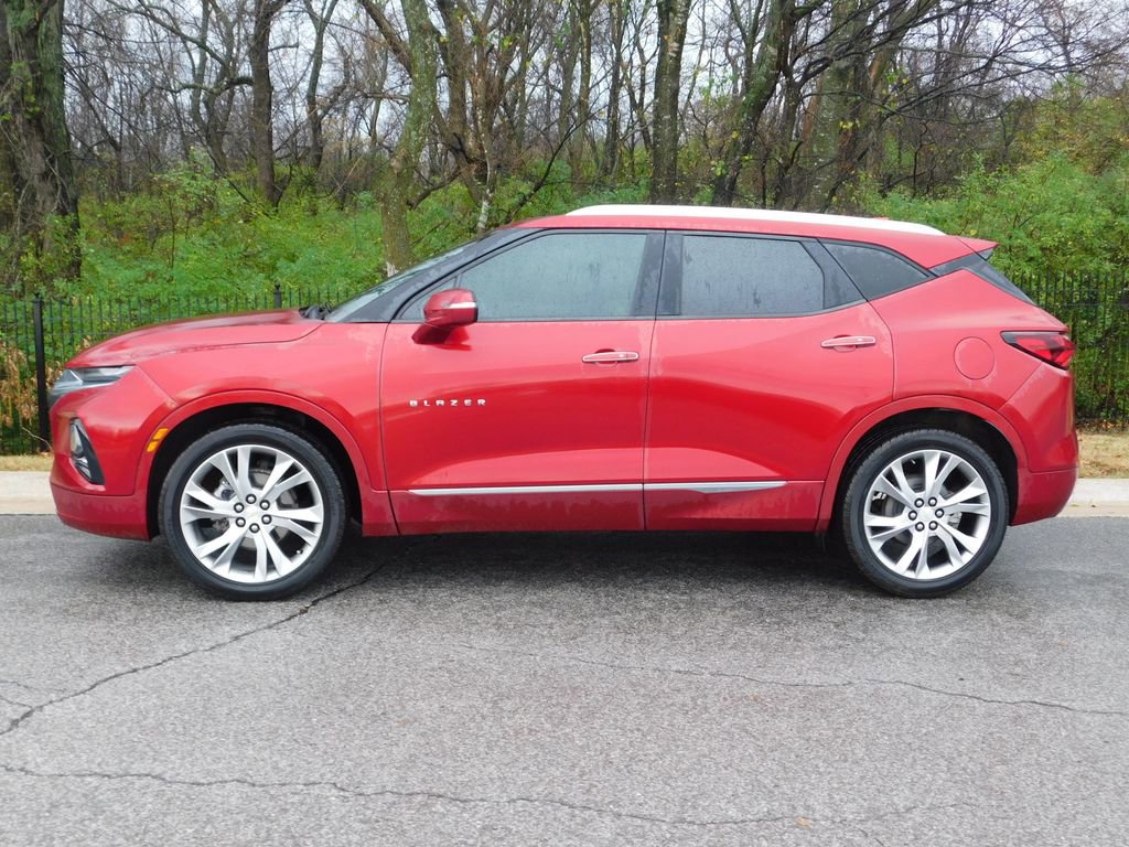 2021 Chevrolet Blazer Premier photo 2
