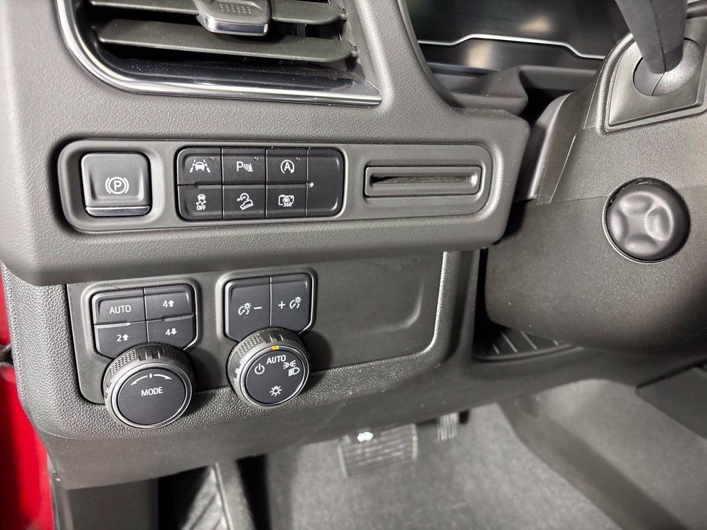 2024 Chevrolet Tahoe Z71 - Photo 28
