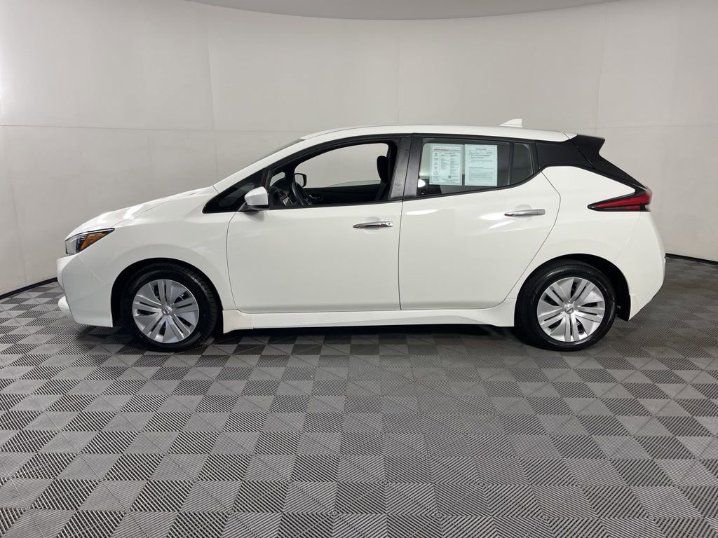 Used 2022 Nissan LEAF S with VIN 1N4AZ1BV9NC560345 for sale in Fayetteville, AR