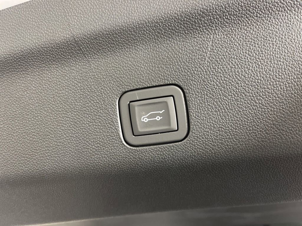 2026 Chevrolet Tahoe Z71 - Photo 26