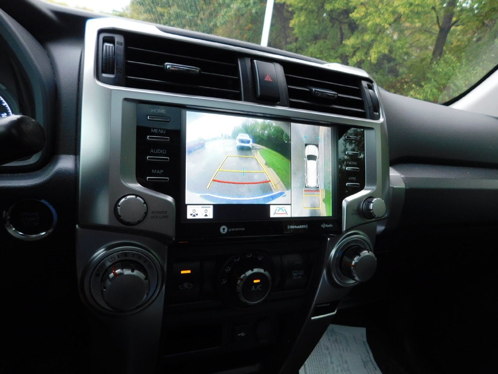 2022 Toyota 4Runner SR5 Premium - Photo 11
