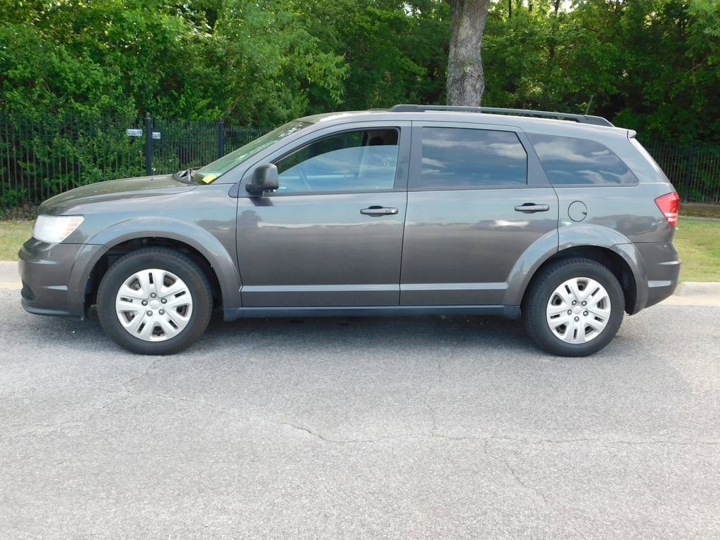 Used 2020 Dodge Journey SE Value SUV