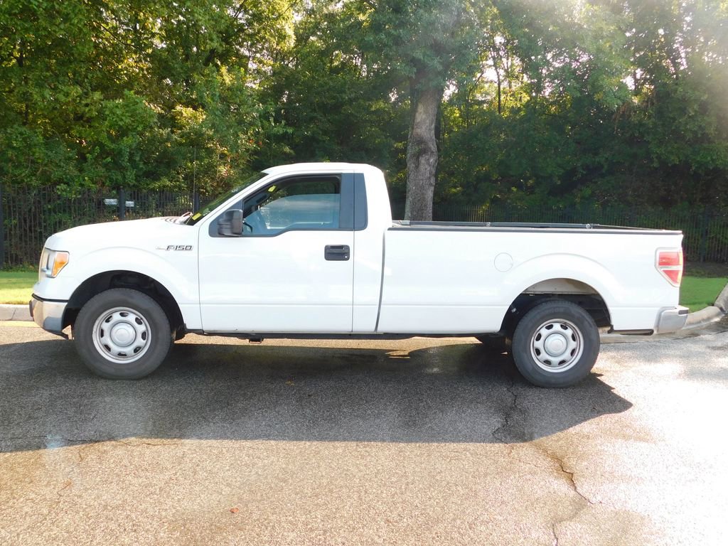 2013 Ford F-150 XL photo 2
