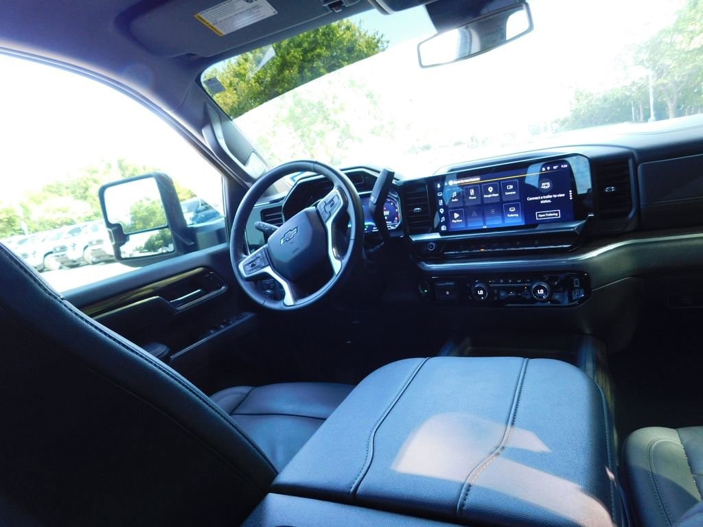 Used 2025 Chevrolet Silverado 2500 HD LT Truck Crew Cab