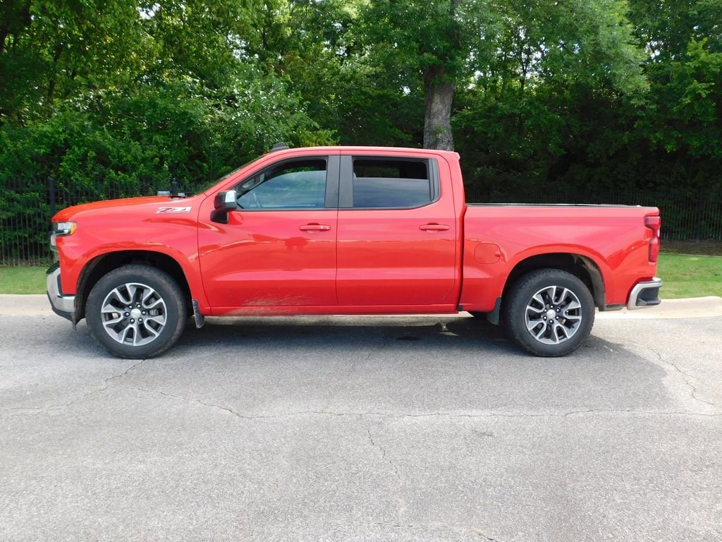 Used 2020 Chevrolet Silverado 1500 LT Truck Crew Cab