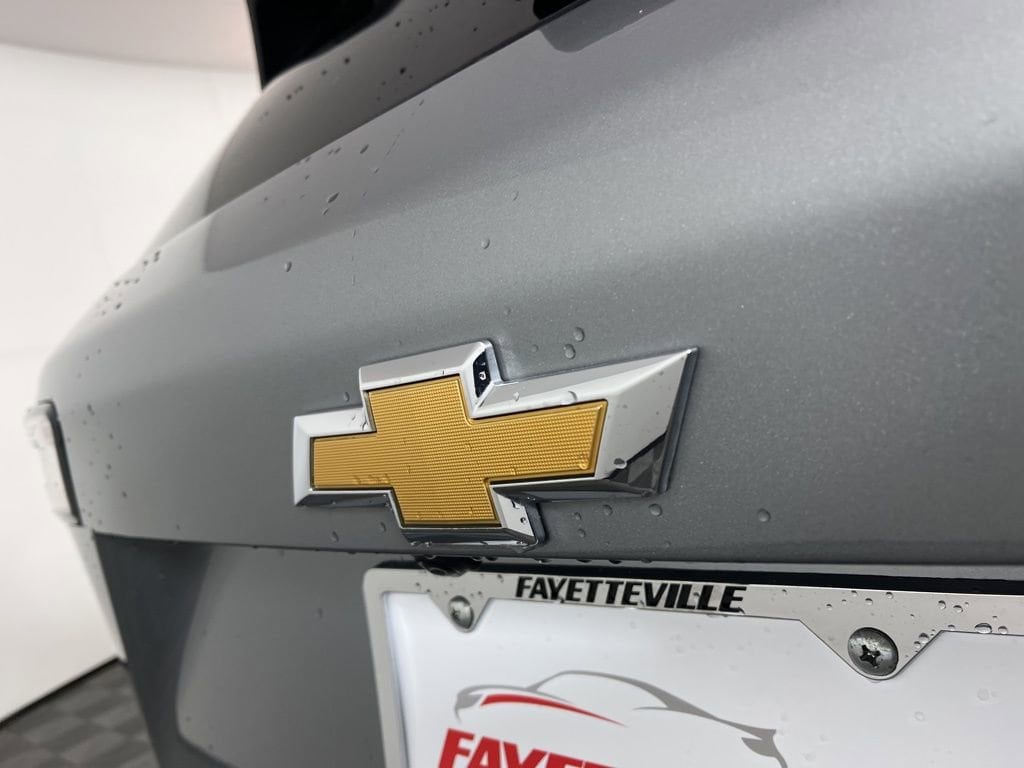 2025 Chevrolet Equinox LT - Photo 9
