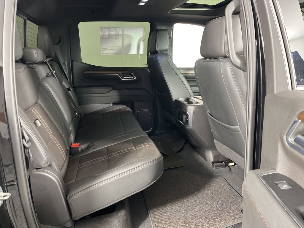 2023 Chevrolet Silverado 1500 High Country - Photo 9
