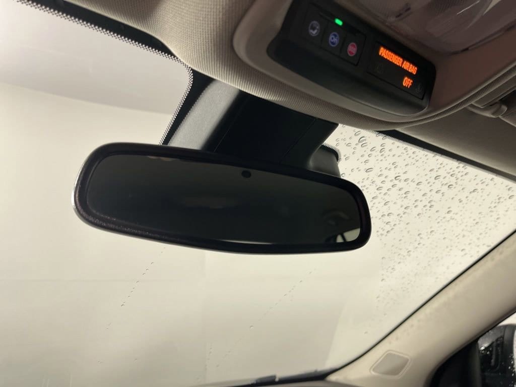 2025 Chevrolet Trax LS - Photo 34