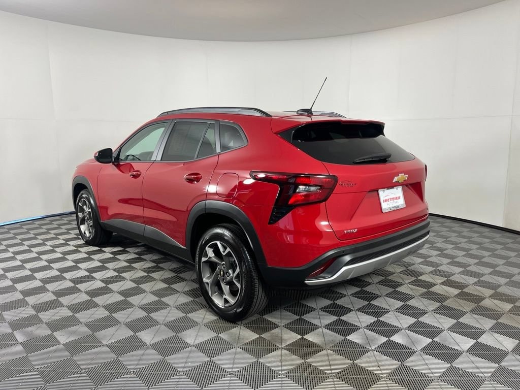 Used 2026 Chevrolet Trax LT SUV